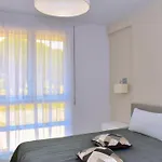 Apartment White Moon 302 Plazhi San Pietro