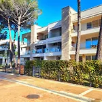 Apartment White Moon 302